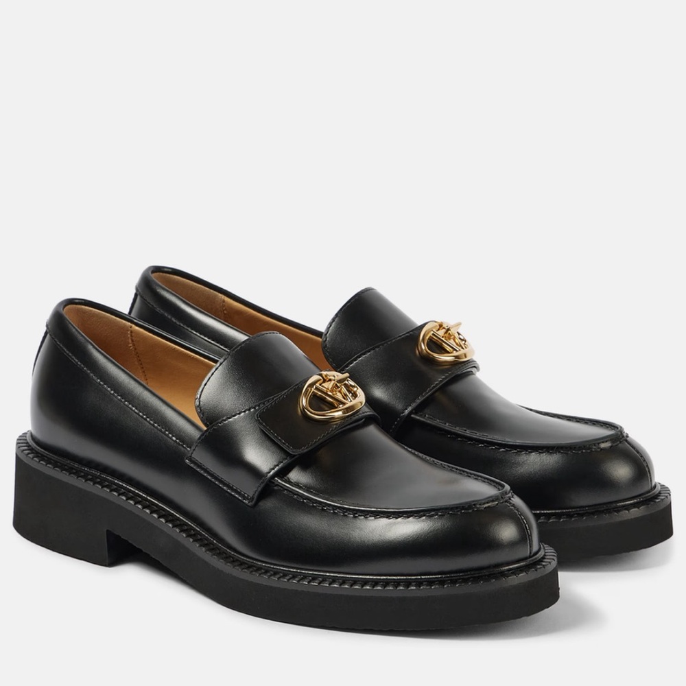 Valentino Garavani VLogo Locker Calfskin Leather Loafers